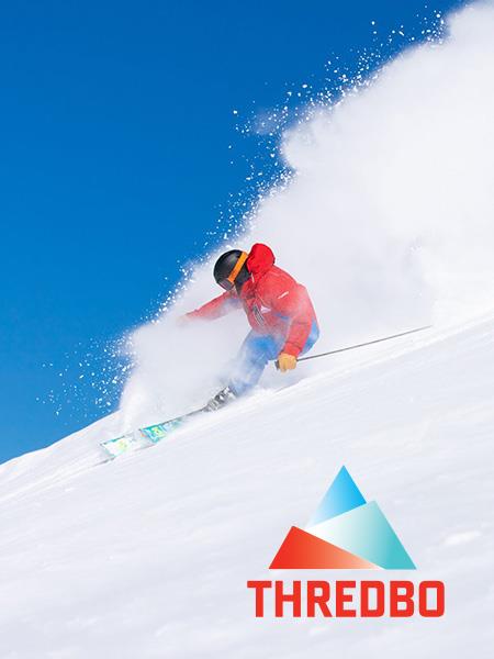 Skiier in Thredbo enjoying the slopes